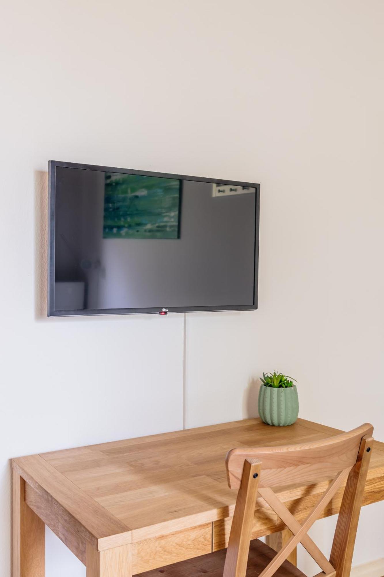 Centrally Located 2-Room Apartment ハノーファー エクステリア 写真